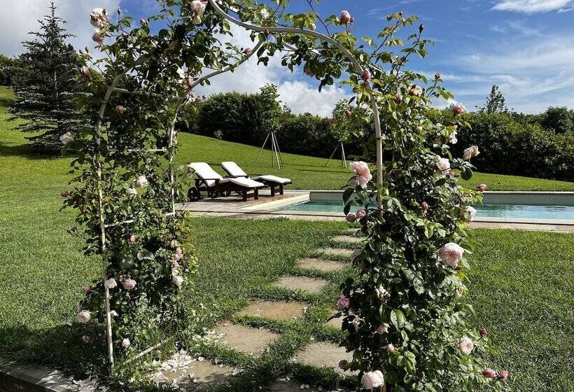 مبيت وإفطار La Casina Di Croxe