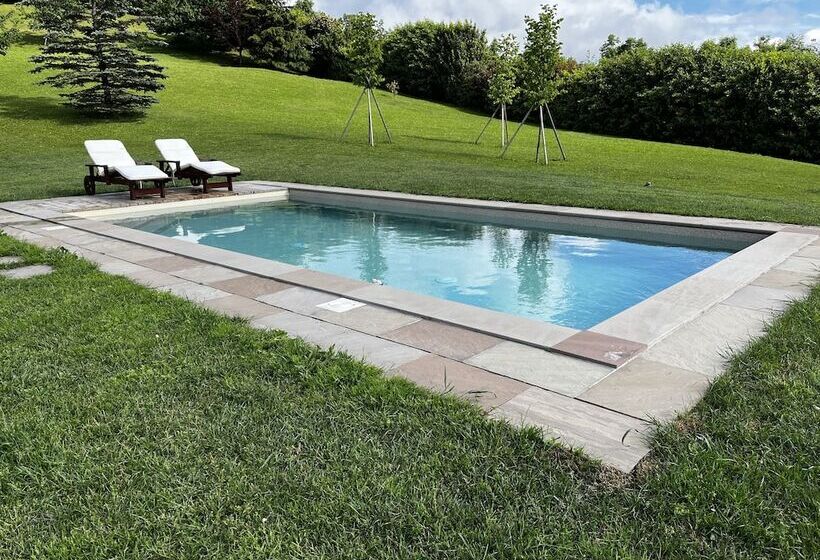 مبيت وإفطار La Casina Di Croxe