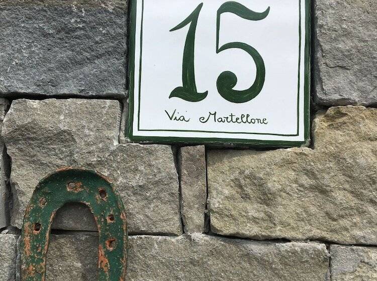 مبيت وإفطار La Casina Di Croxe