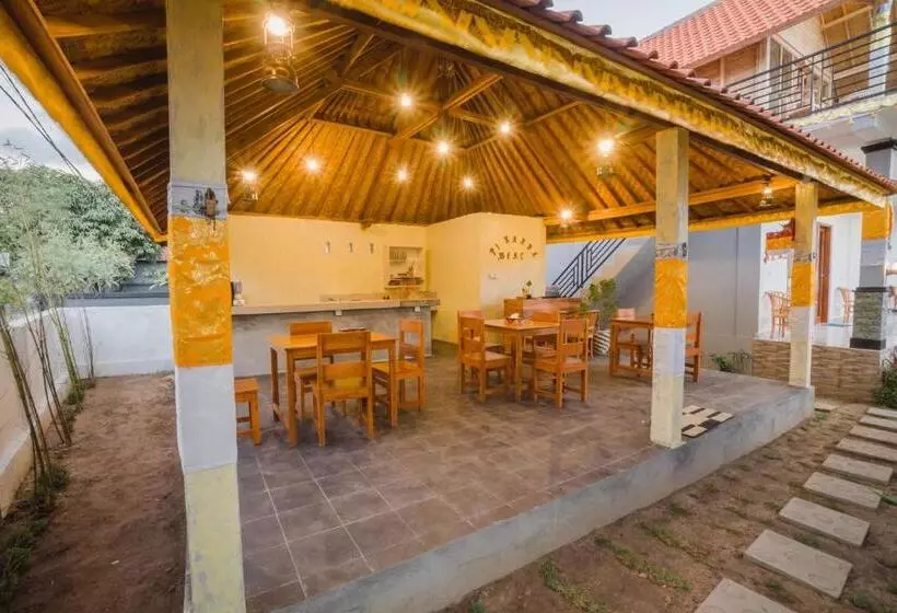 Aamiaismajoitus (B&B) Pi Karya Beach