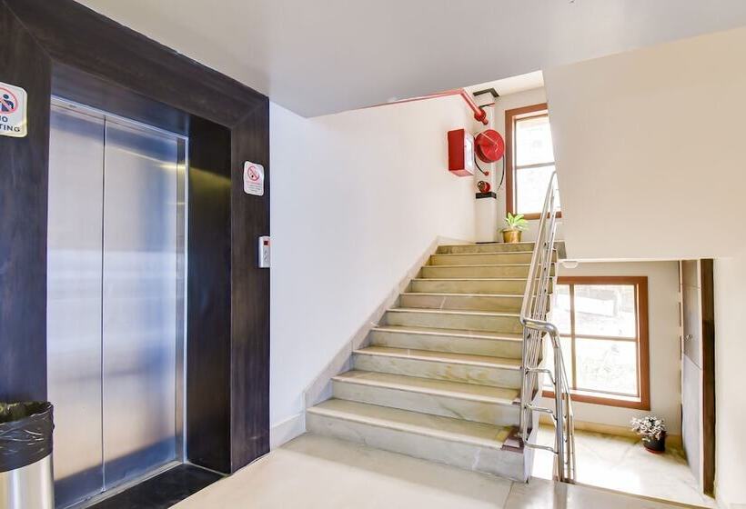 Capital O 44652 Hotel Pybss