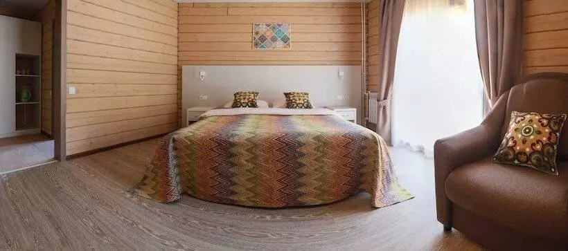 Hotelli Gornoe Solnce