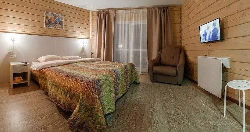 Hotelli Gornoe Solnce