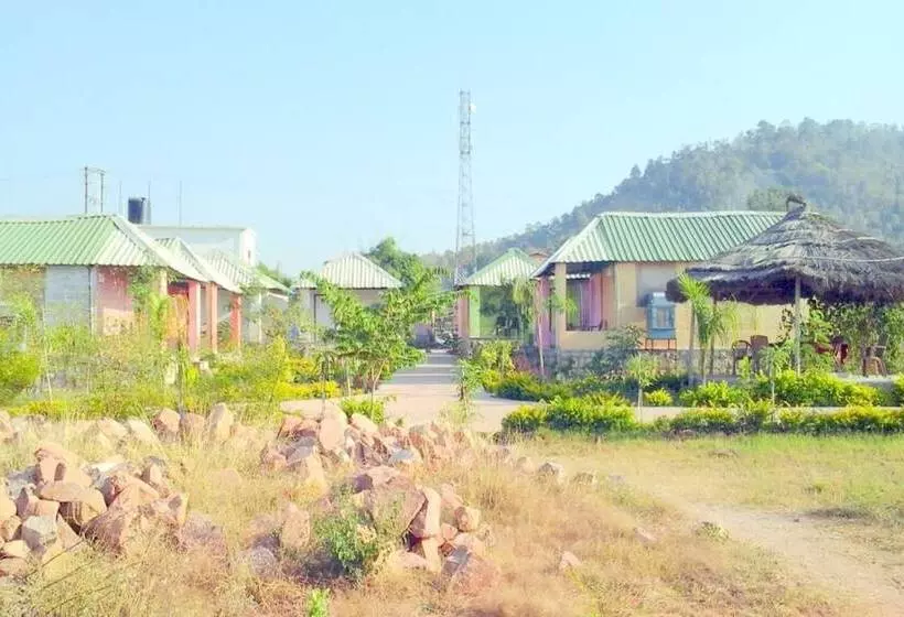 Hotelli Kraj Tiger Resort