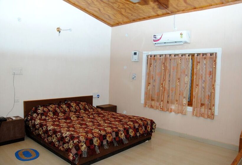 בית מלון כפרי Kraj Tiger Resort