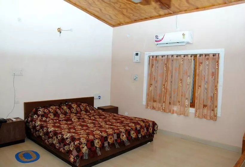 Hotelli Kraj Tiger Resort