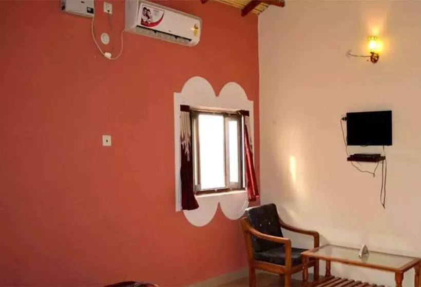 Hotelli Kraj Tiger Resort