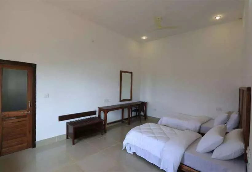 Hotelli Kraj Tiger Resort