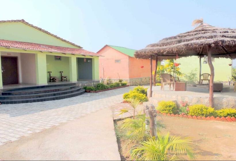 בית מלון כפרי Kraj Tiger Resort