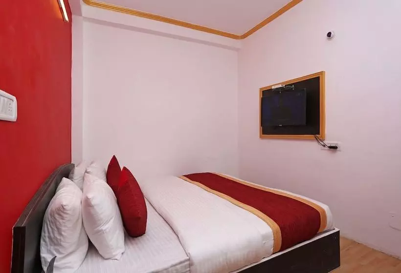 Hotelli Lake City By Oyo Rooms