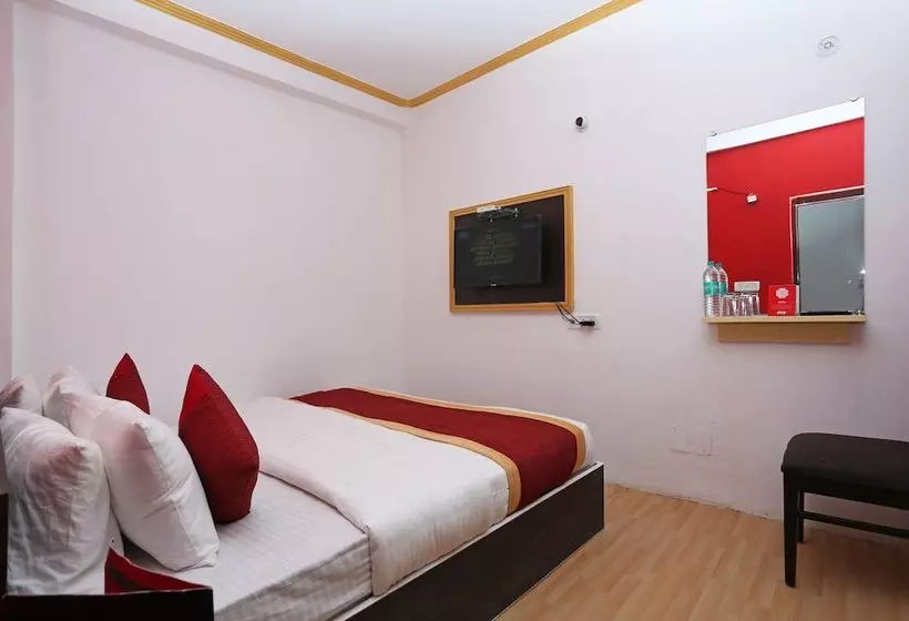 Hotelli Lake City By Oyo Rooms