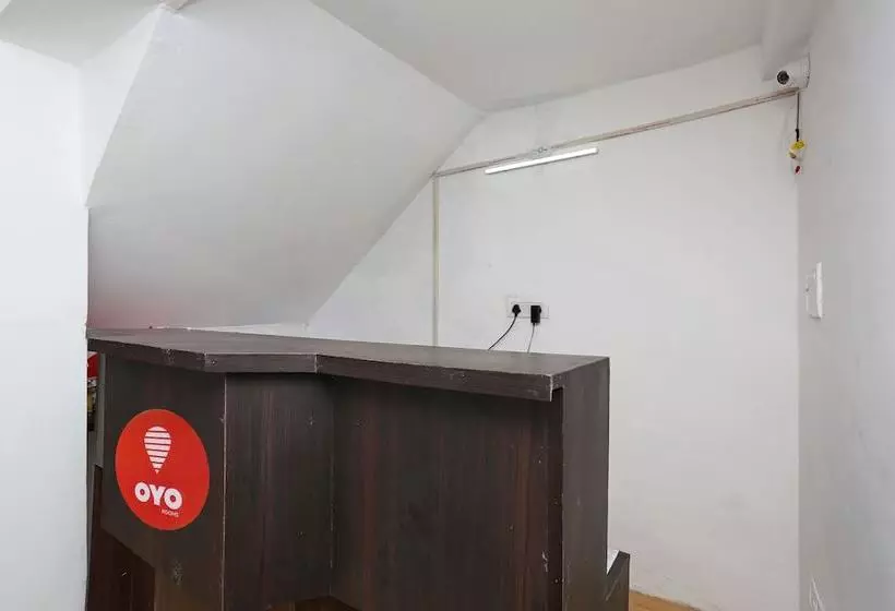 Hotelli Lake City By Oyo Rooms