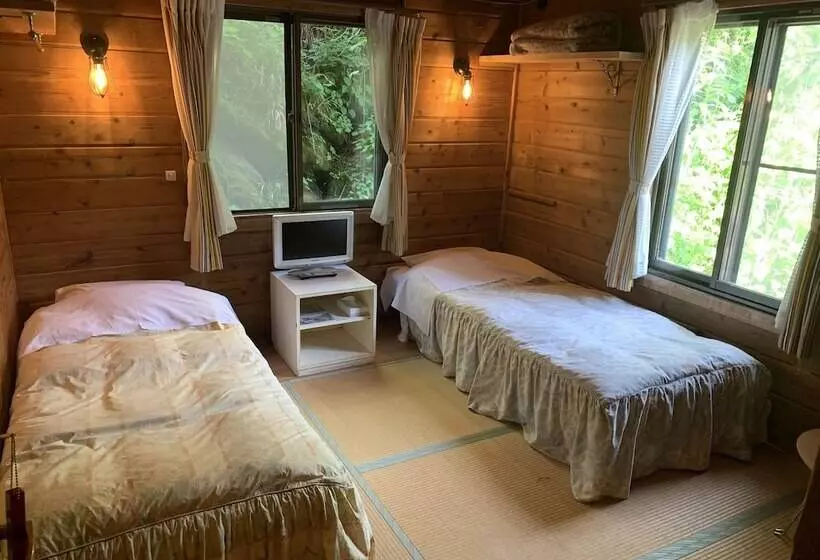 Hotelli Pension Poka Poka