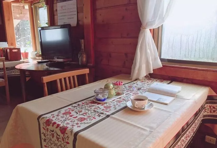 Hotelli Pension Poka Poka