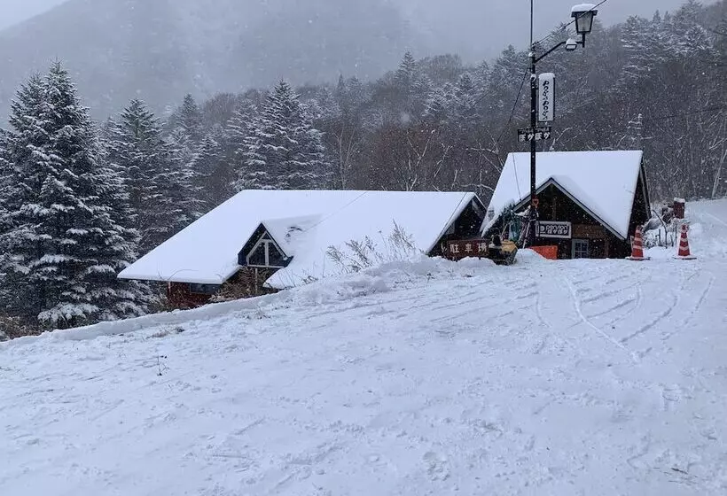 Hotelli Pension Poka Poka