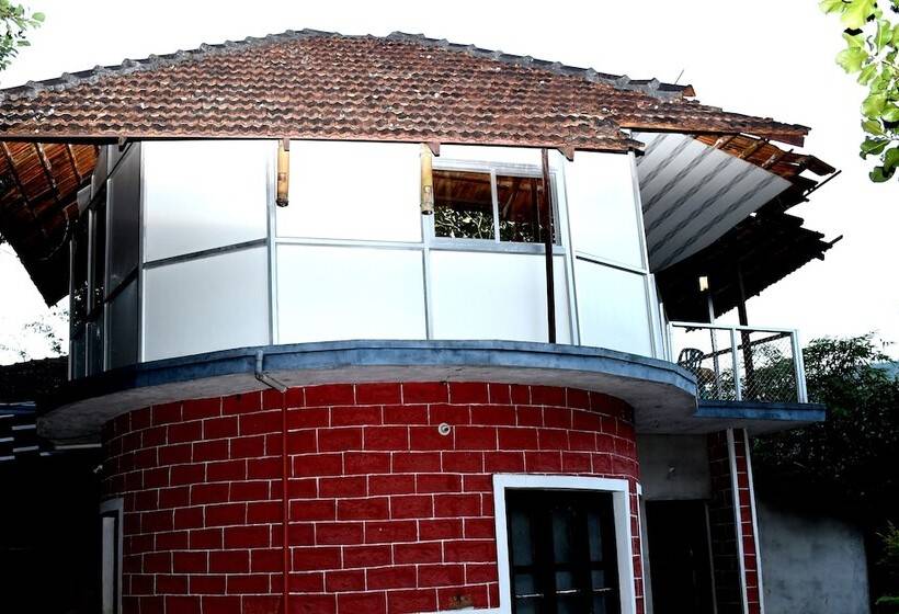 هتل Prashanti Resort