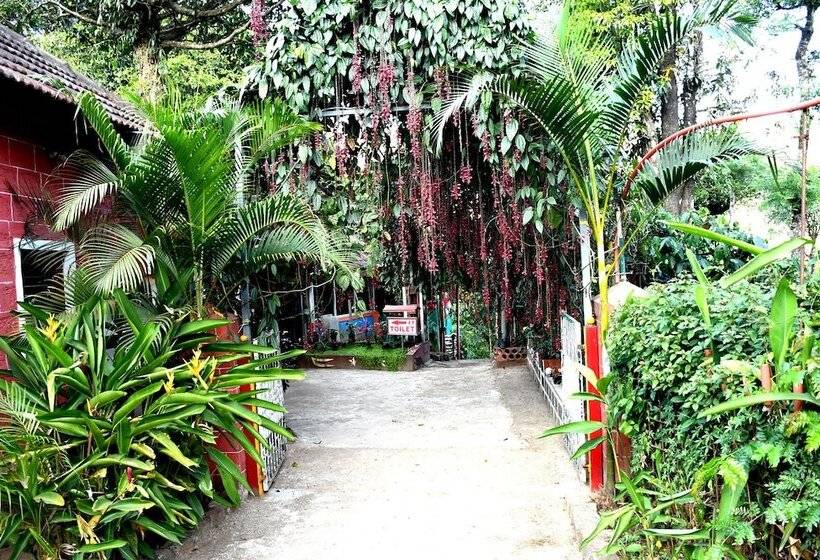 هتل Prashanti Resort