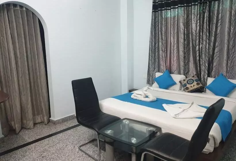 هتل Rudraksh Inn