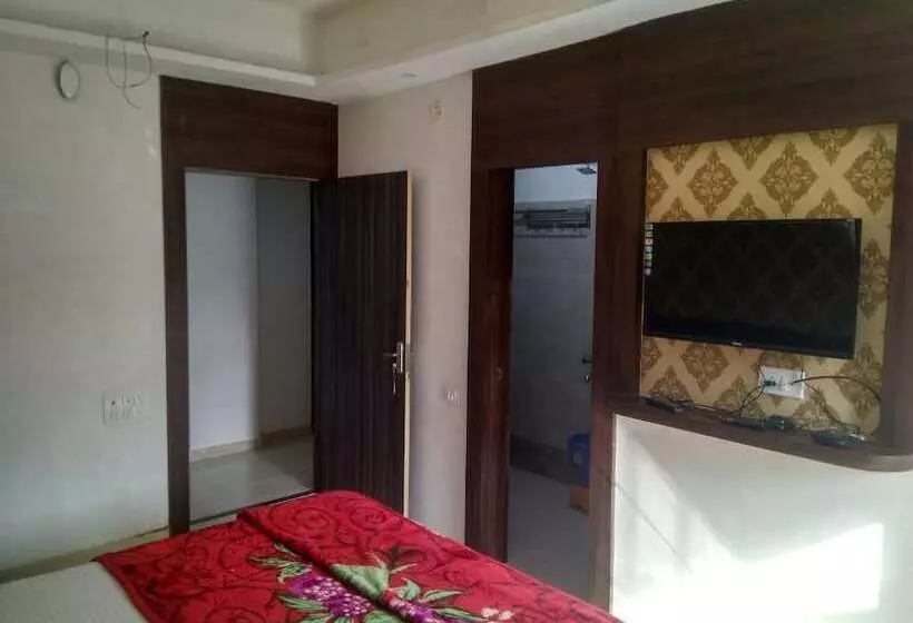 هتل Rudraksh Inn