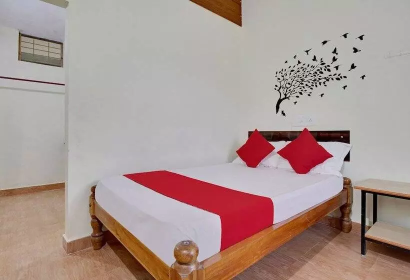 ホテル Spot On 46700 Samrat Residency Agumbe