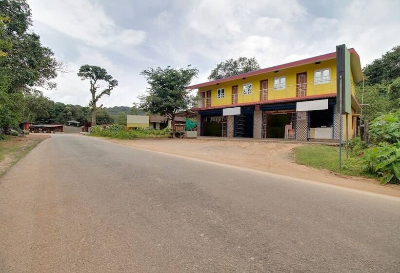 فندق Spot On 46700 Samrat Residency Agumbe