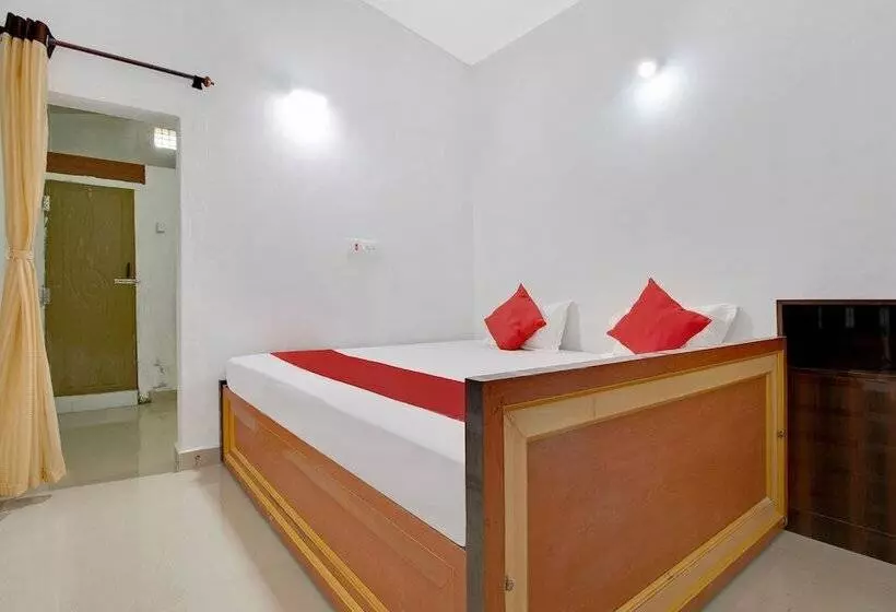 ホテル Spot On 46700 Samrat Residency Agumbe