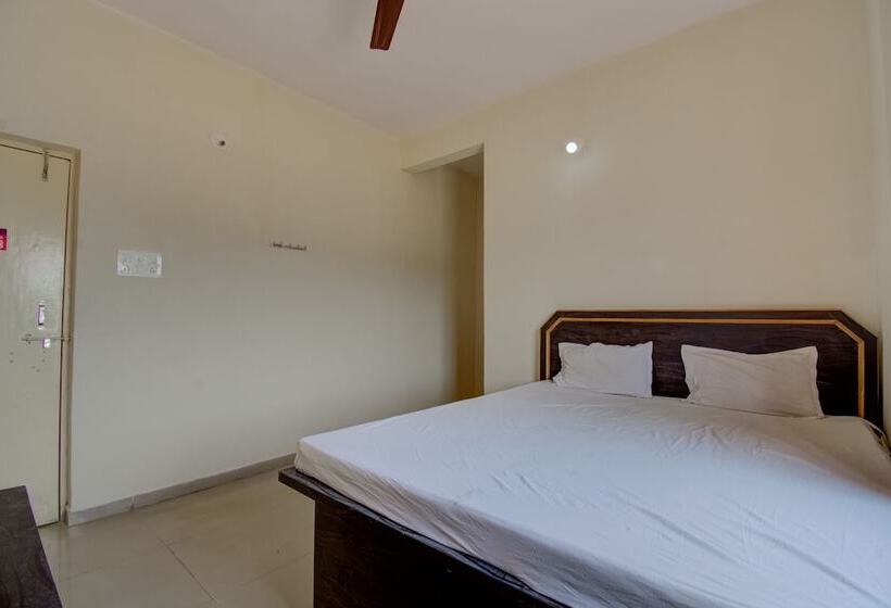 فندق Spot On 49049 Shree Chaitanya Math Saraswati Bhawan