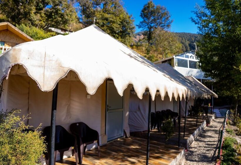 בית מלון כפרי The Cocoon Camps & Nature Resorts