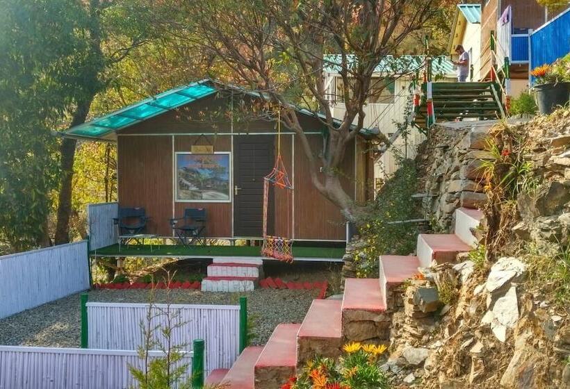 בית מלון כפרי The Cocoon Camps & Nature Resorts