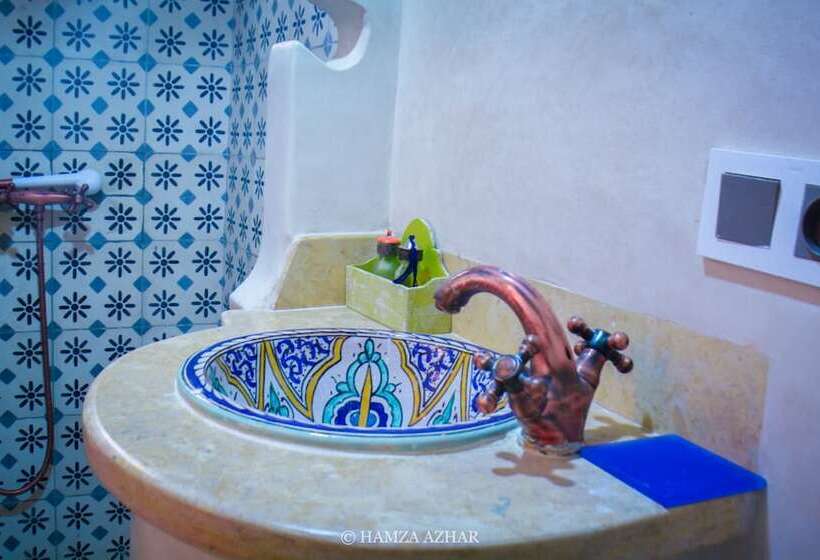 Pension (Hôtel basse catégorie) Honeysunckle