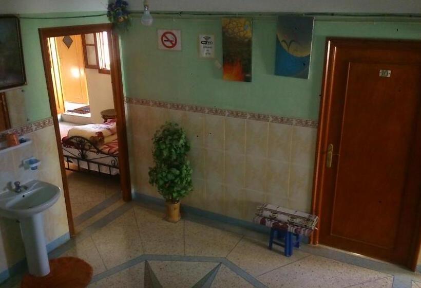 Pension (Hôtel basse catégorie) Imilchil