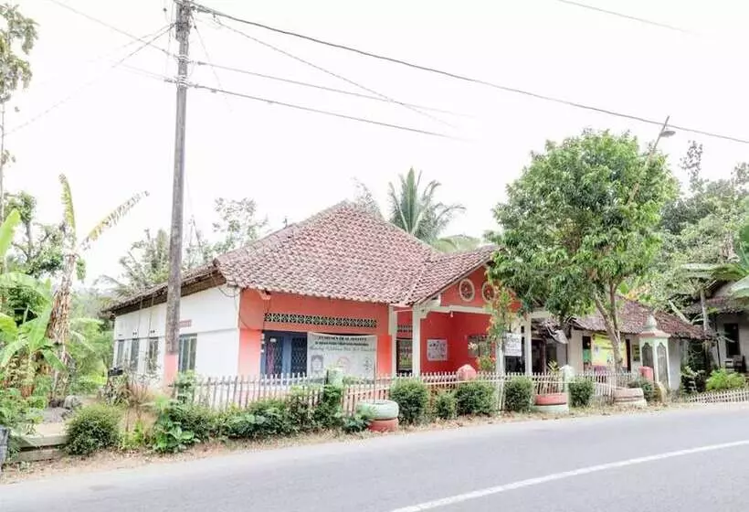 Majatalo Jagad Homestay