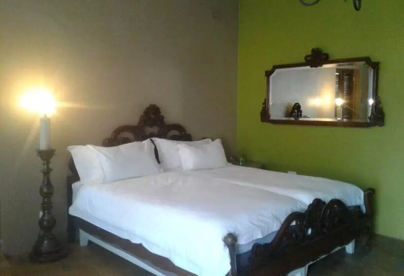 Majatalo Tumbleweeds