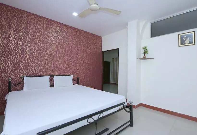 Spot On 44921 Hotel Satkar