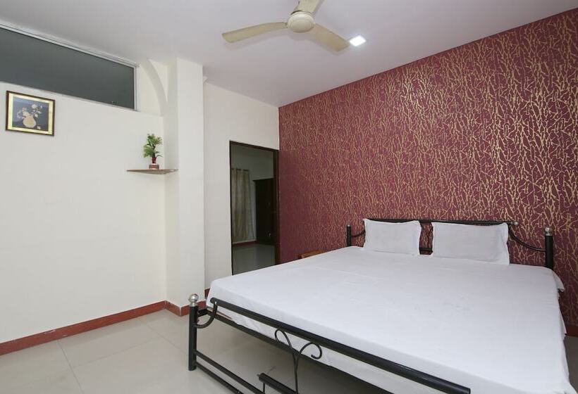 Spot On 44921 Hotel Satkar