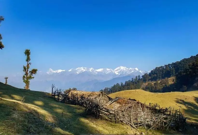 The Goat Village Dayara Bugyal   Hostel