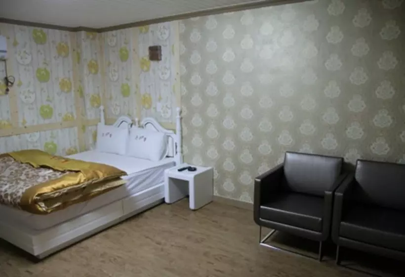 Zen Motel