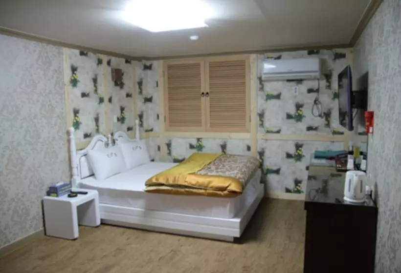 Zen Motel