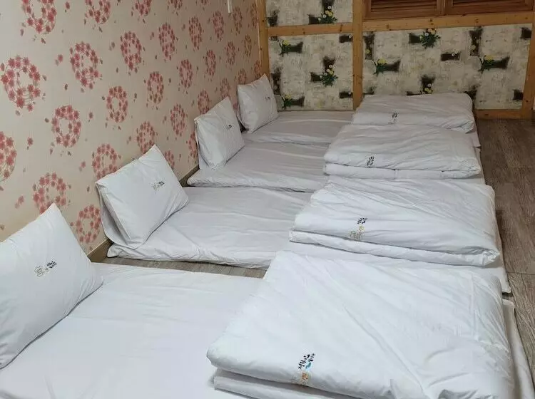 Zen Motel