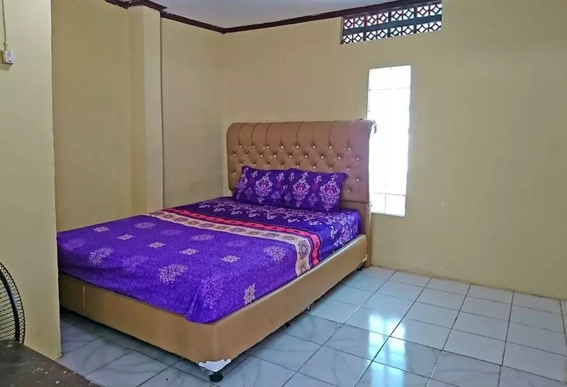 ユースホステル Gemilang Residence By Oyo Rooms