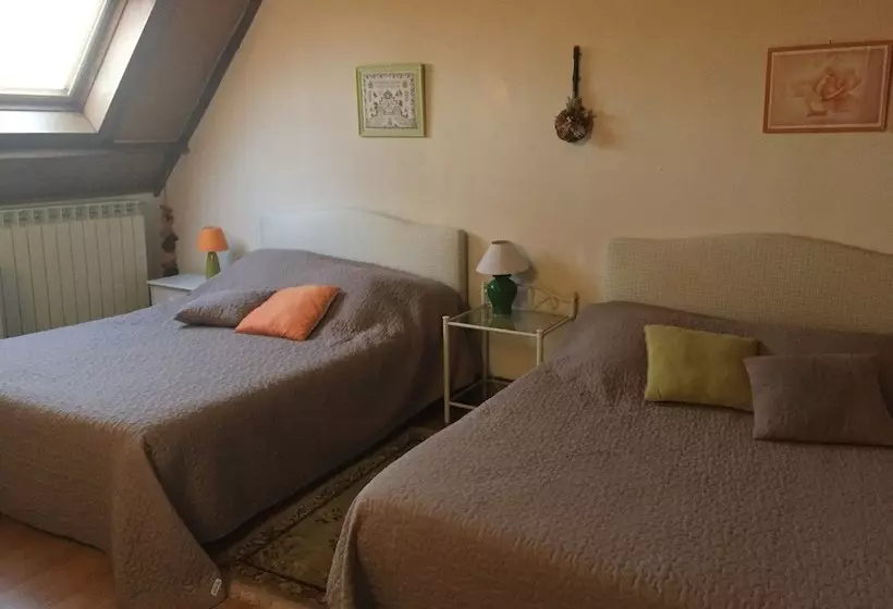 ベッドアンドブレックファースト La Maison Du Pois De Senteur