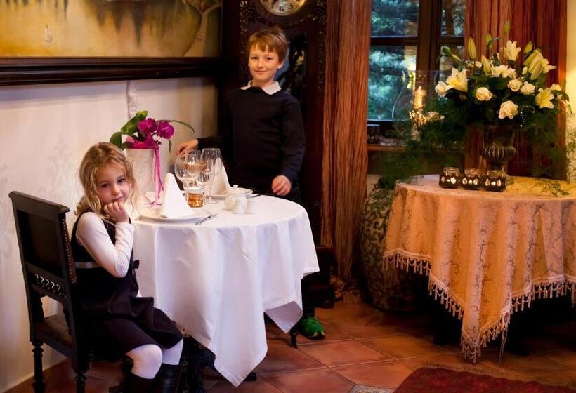 Dwór Giemzów Hotel Autostrada A1