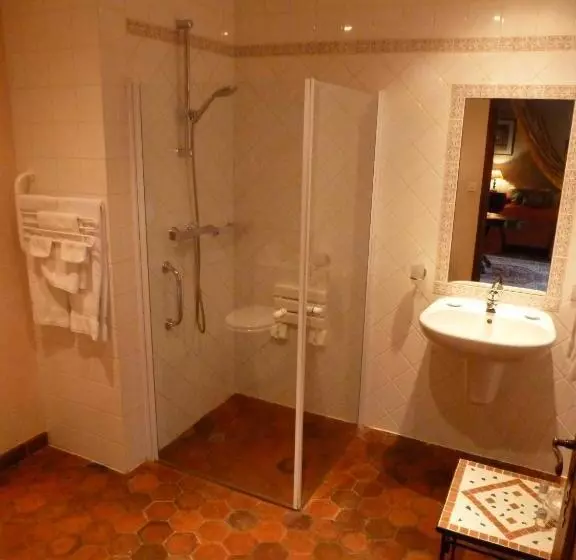 Hotelli Chateau De Ribourdin