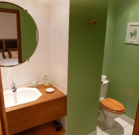 هتل Chateau De Ribourdin