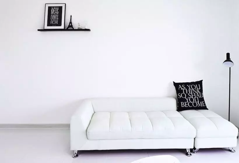 ホテル Glories Pension