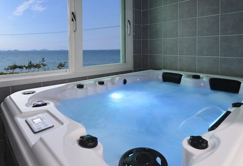 בית מלון כפרי Glories Pension