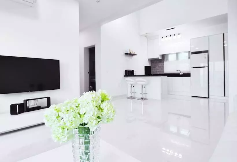 ホテル Glories Pension