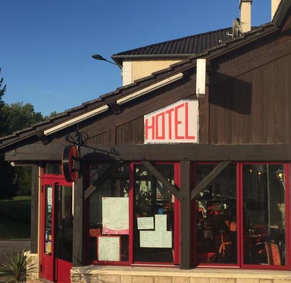 Отель La Table Des Bons Peres