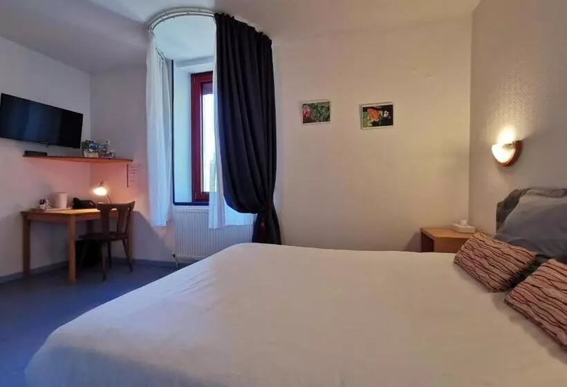 ホテル La Table Des Bons Peres