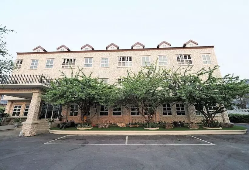 Hotelli Piccolo House